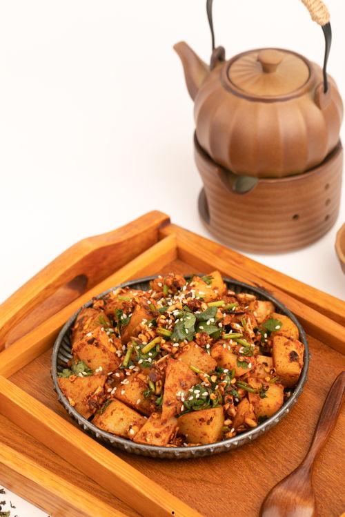 遂宁网红美食铁板土豆,遂宁网红美食的独特魅力揭秘
