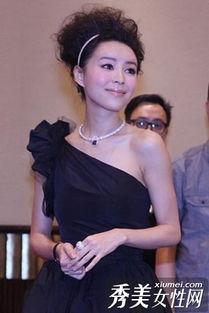 明星露1,揭秘娱乐圈的璀璨瞬间